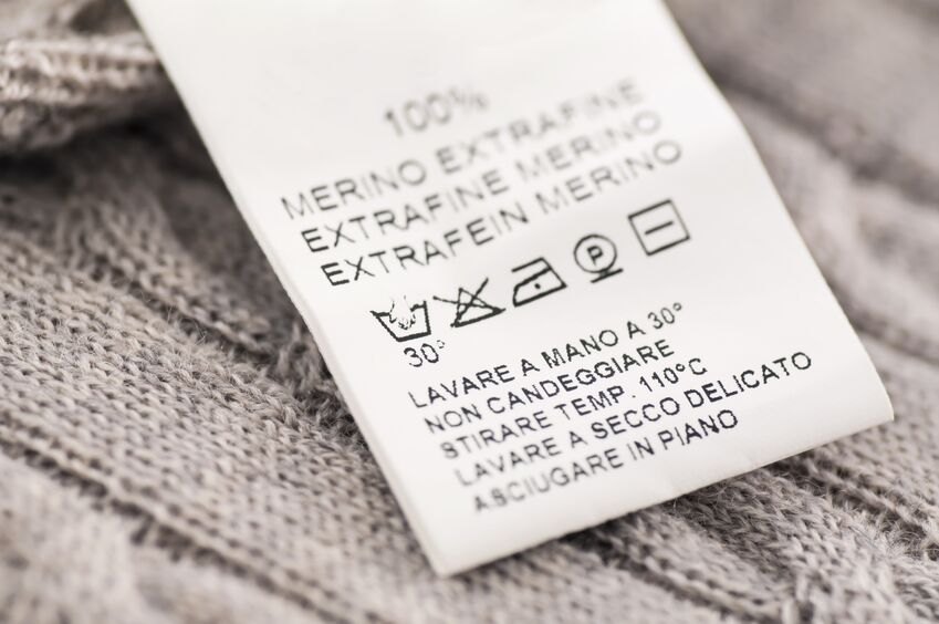 Connaissez-vous les symboles présents sur l’étiquette d’un vêtement ?