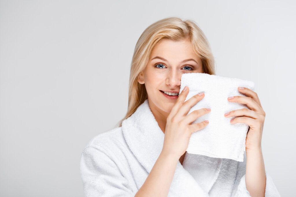 L’adoucissant et l’assouplissant ou comment rendre le linge plus doux ?